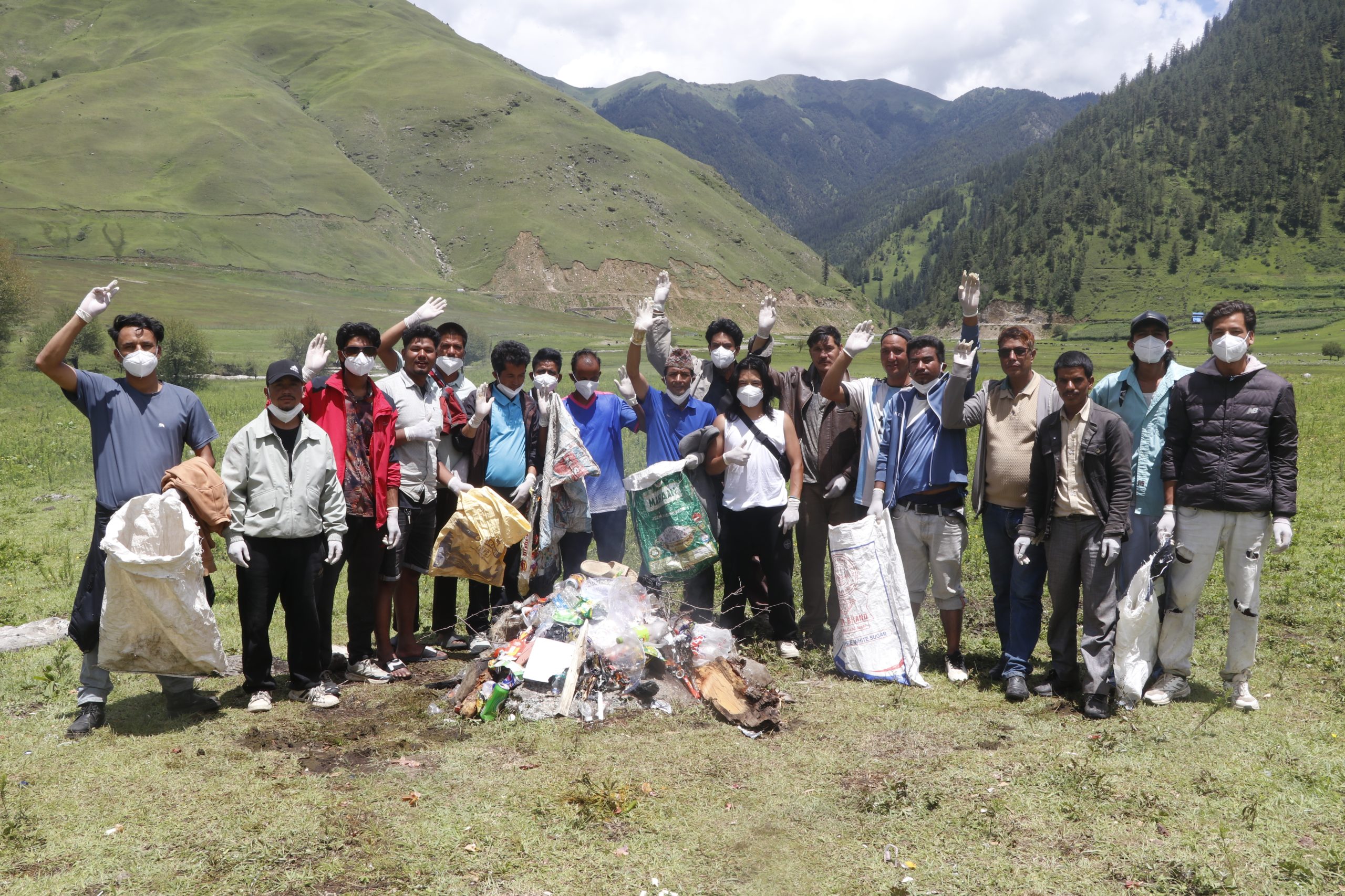 गुठिचौर जोगाउन युवाको महाअभियानः पर्यटकीय सम्भावनाबीच पूर्वाधार अभाव र फोहोरको सकसमा कर्णालीको ‘सुन्दर पाटन’